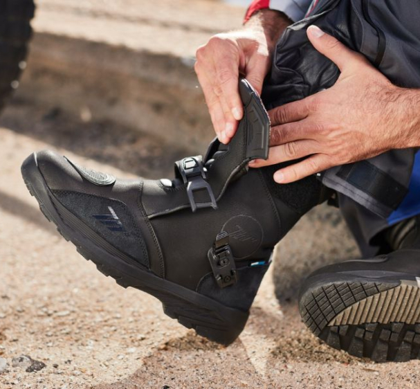 roupas e acessórios redefinido